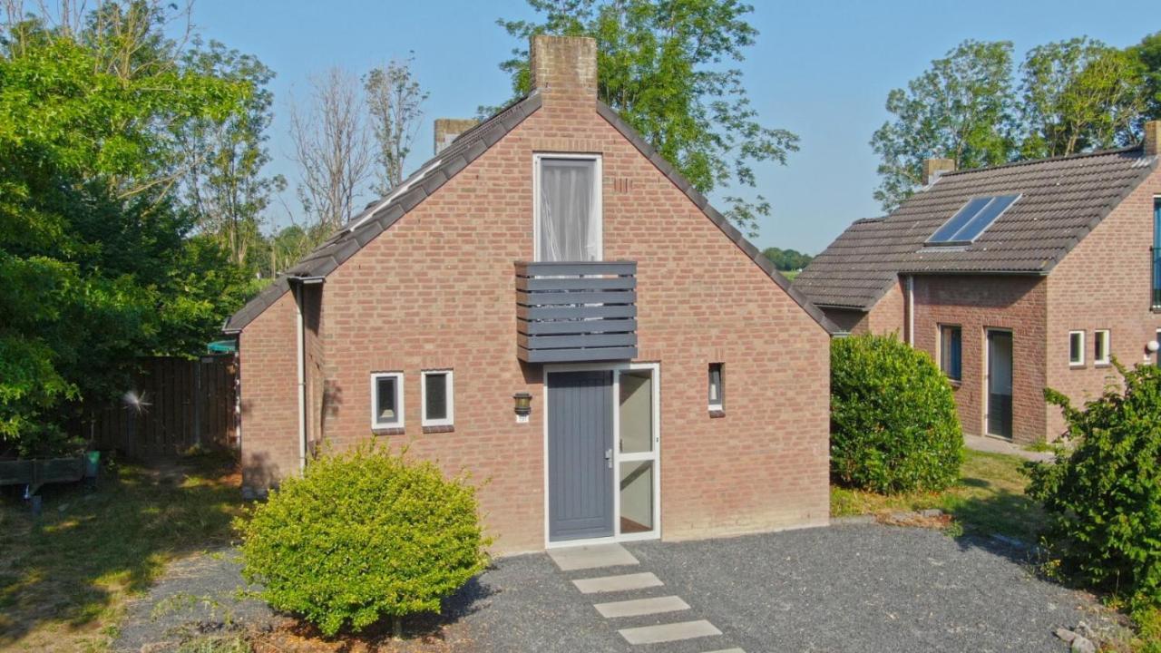 فيلا Recreatiewoning Maas En Waal 191 Ewijk المظهر الخارجي الصورة