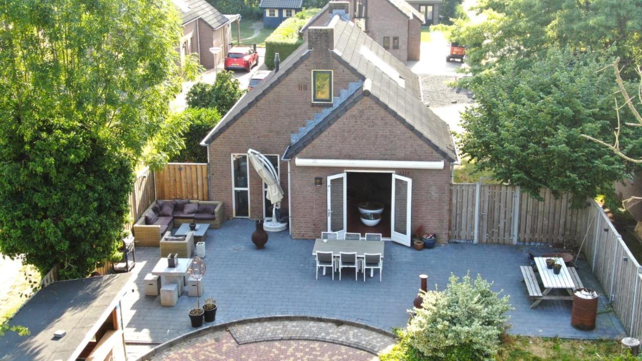 فيلا Recreatiewoning Maas En Waal 191 Ewijk المظهر الخارجي الصورة
